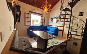 Apto Duplex, Peró - Cabo Frio. Conforto, Piscina, Beira Mar.